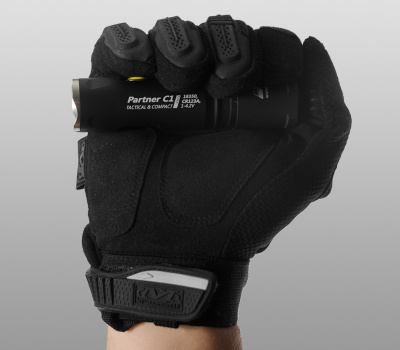 Тактический фонарь Armytek Partner C1 Pro